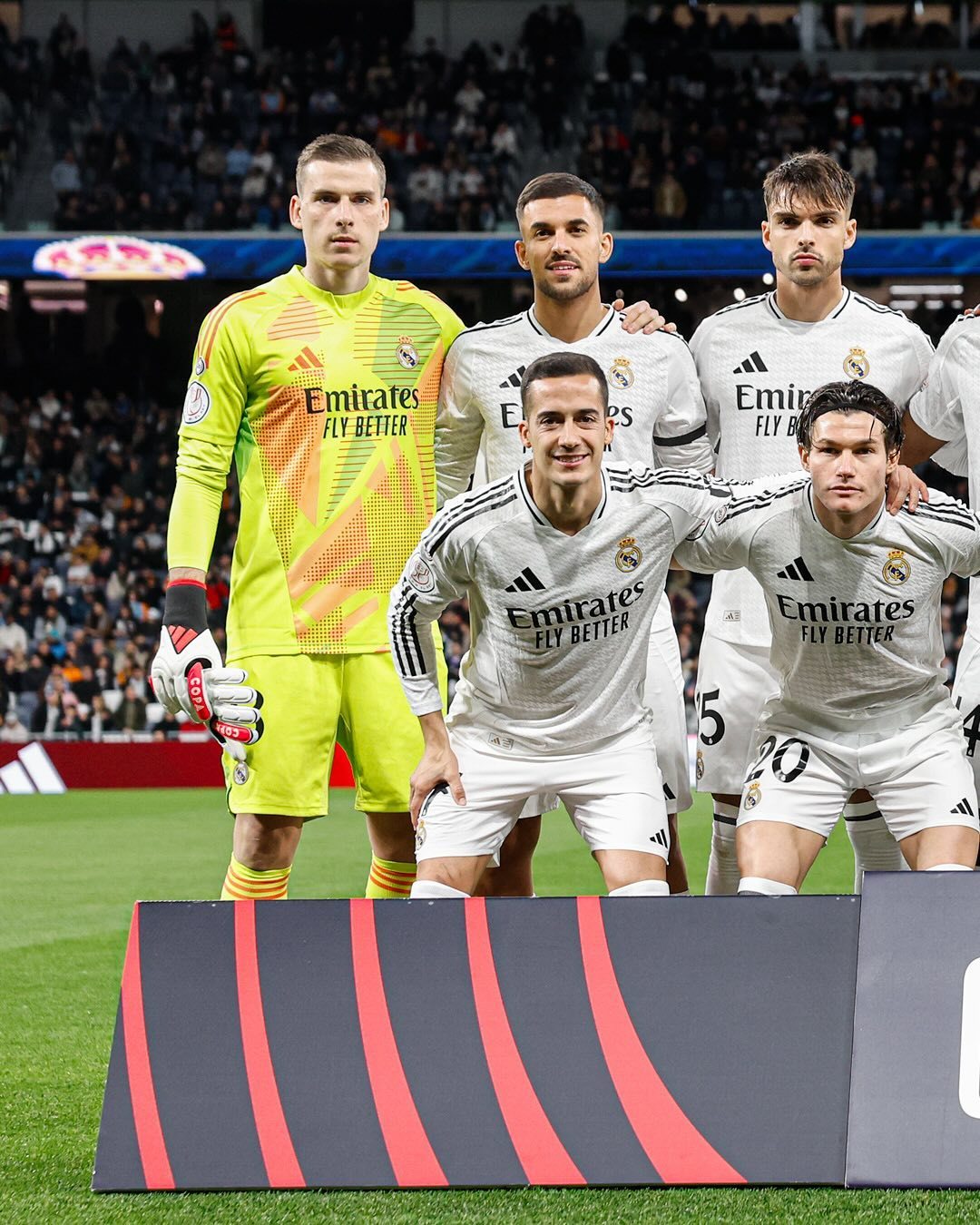 威尼斯人游戏 -里程碑夜俄克拉荷马雷霆回应争议，国王杯集结日刷纪录，引发热议，阵容厚度经受考验的简单介绍