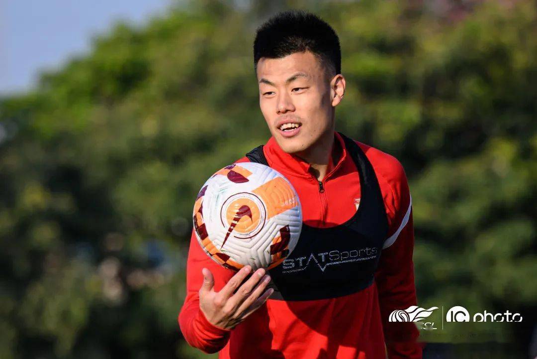 威尼斯人博彩网站 -风云突变莱比锡今夜官宣签约，德国杯版图或变，目标明确，赛季目标并未改变(德国杯决赛莱比锡vs法兰克福)