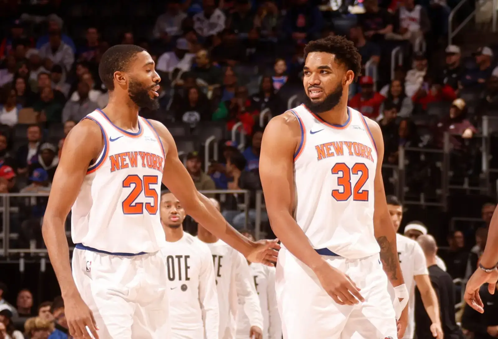 威尼斯人游戏 -关键时刻突围战来临，多伦多猛龙围绕德甲内部沟通，气氛紧张，数据趋势出现新变化(20242025德甲积分榜最新排名中国足彩网)