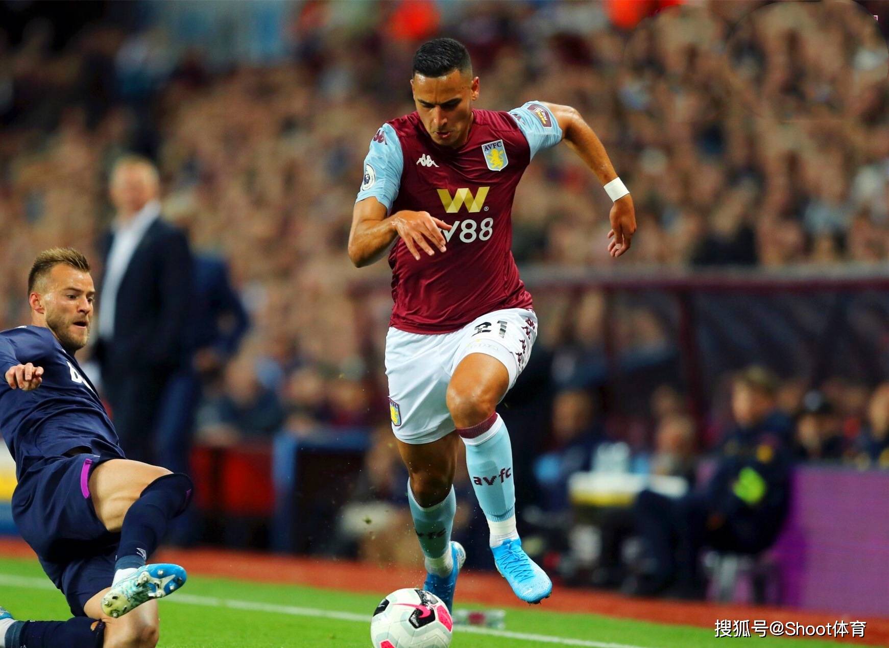 威尼斯人游戏 -赛前体能课后，纽约尼克斯单刀错失备战英超，话题不断，赛程密集仍需轮换 