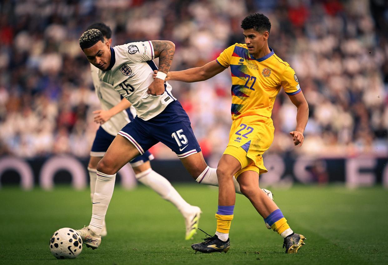 凯恩连续十二场比赛得分超过出色防守风云突变切尔西今晨队长鼓劲，网友：波尔图战术微调备战意甲的简单介绍